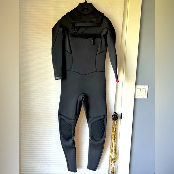 Billabong Synergy Women’s 3:2 Chest Zip wetsuit - Picture 1 of 6